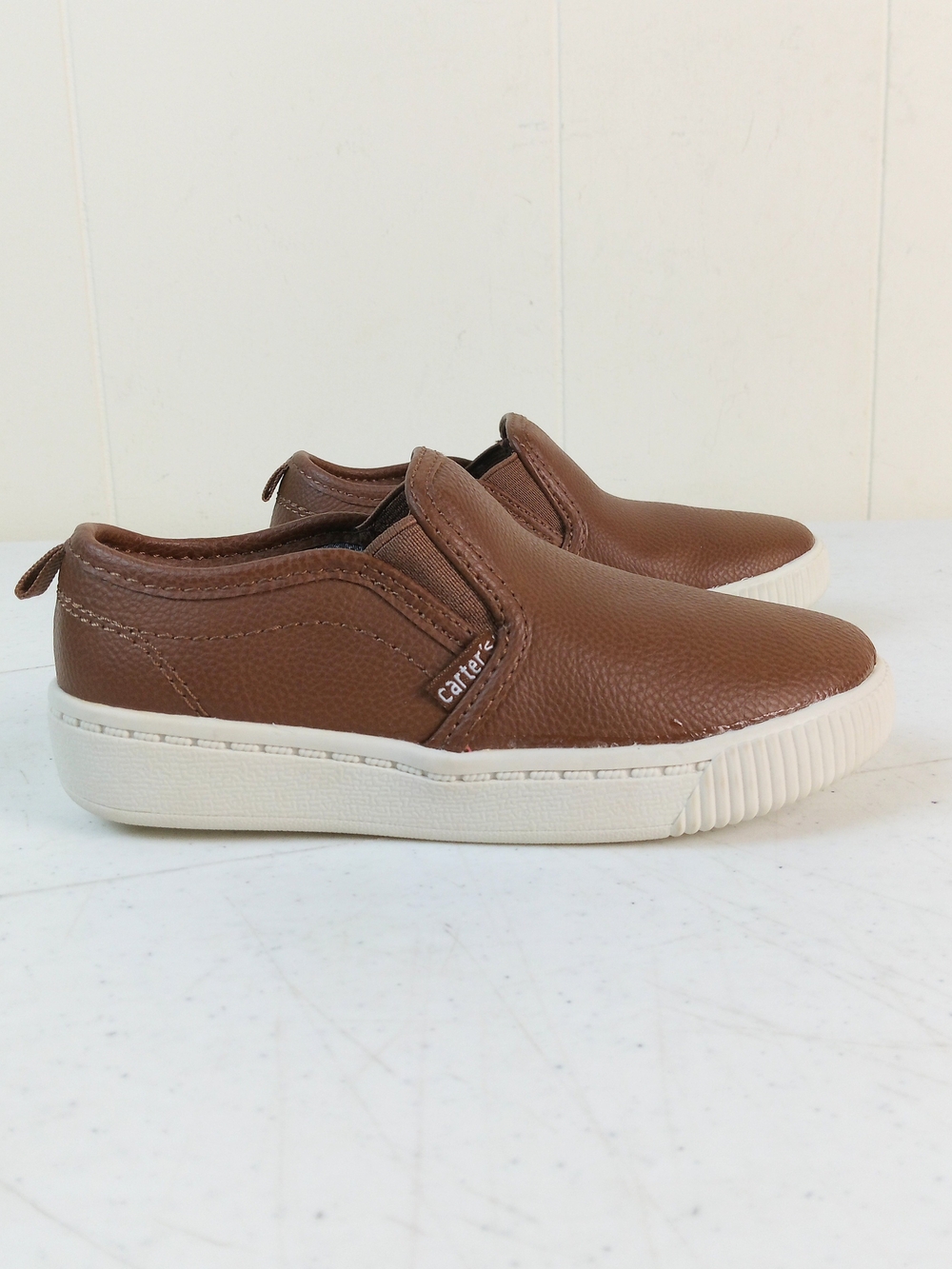 Carter's Brown Slip-On Boys Casual Sneakers Size 10 Faux Leather